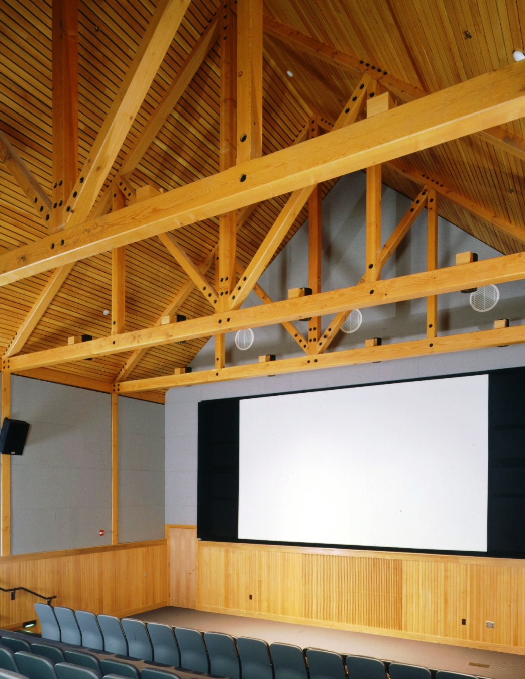 Commercial Timber Truss - Billings Museum