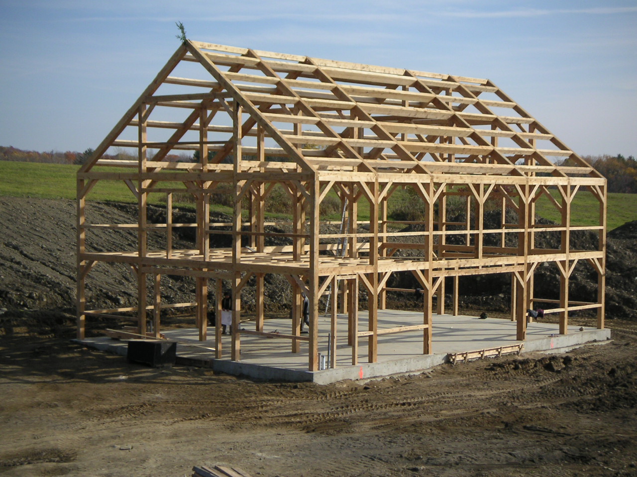 40x60 Post & Beam Barn Frame with 20' Walls and a Basketball Hoop
