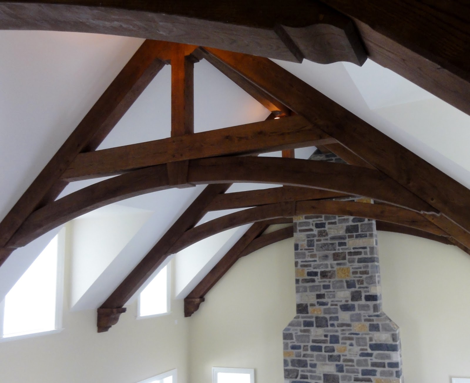 arched-timber-truss