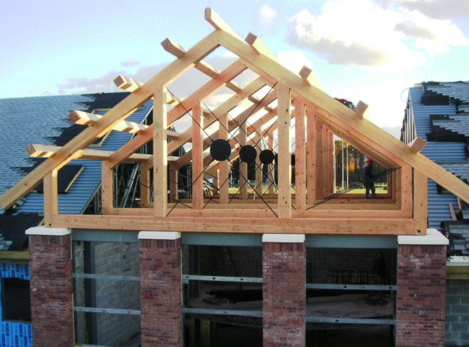 Douglas Fir Timber Truss with Decorative Steel Rods