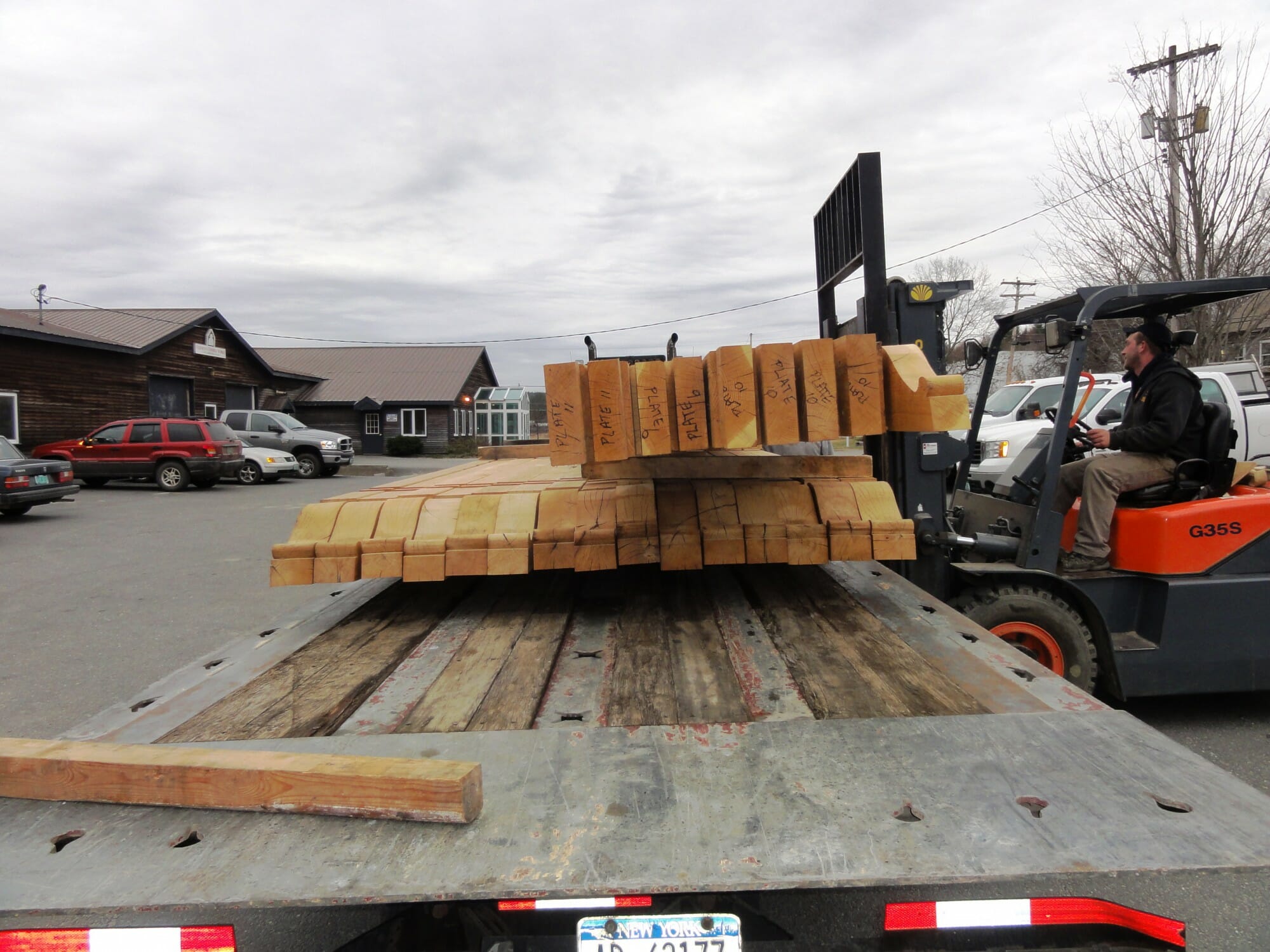Loading Timbers on Tractor Trailer