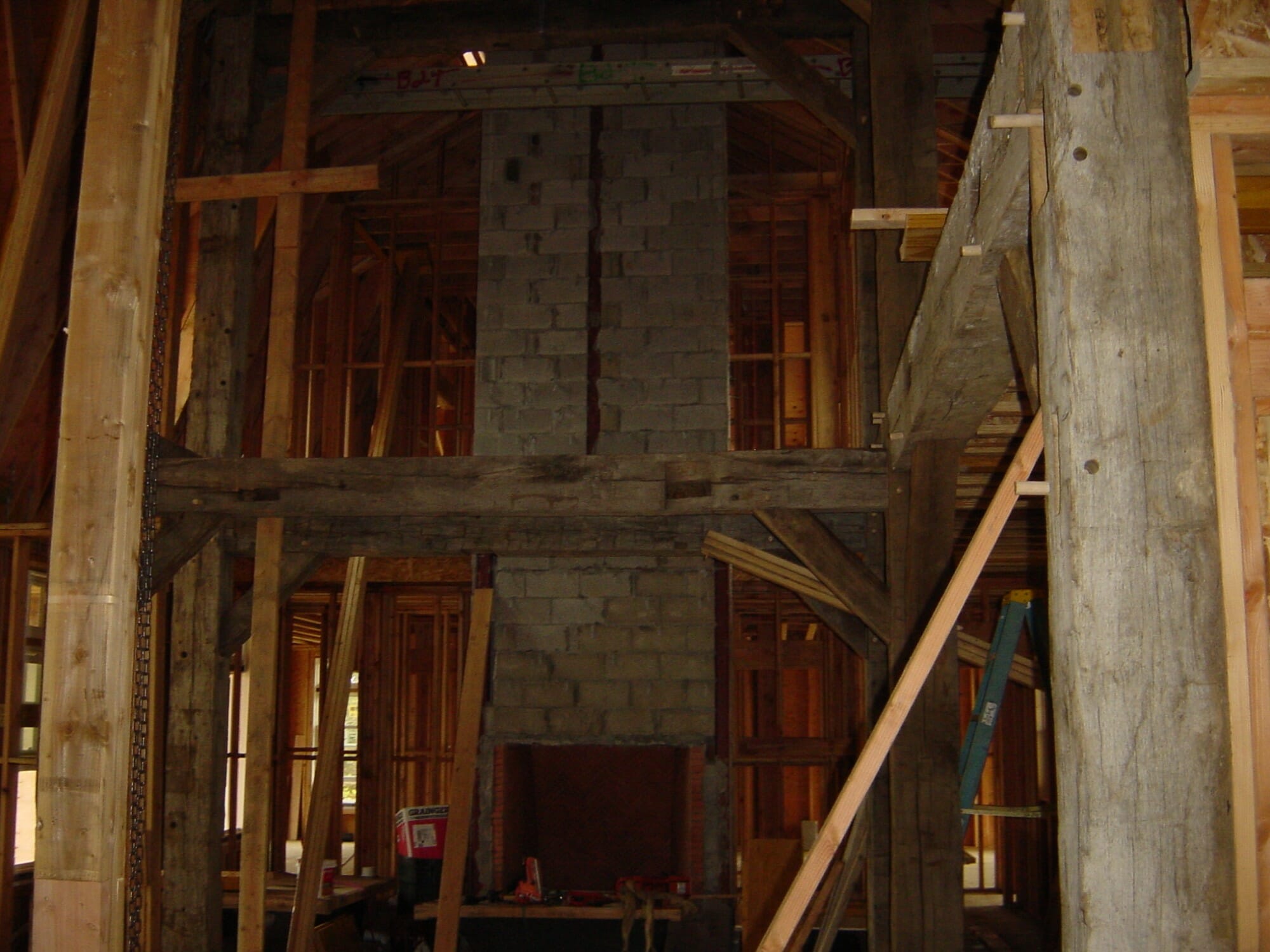 reclaimed-timber-frame-great-room