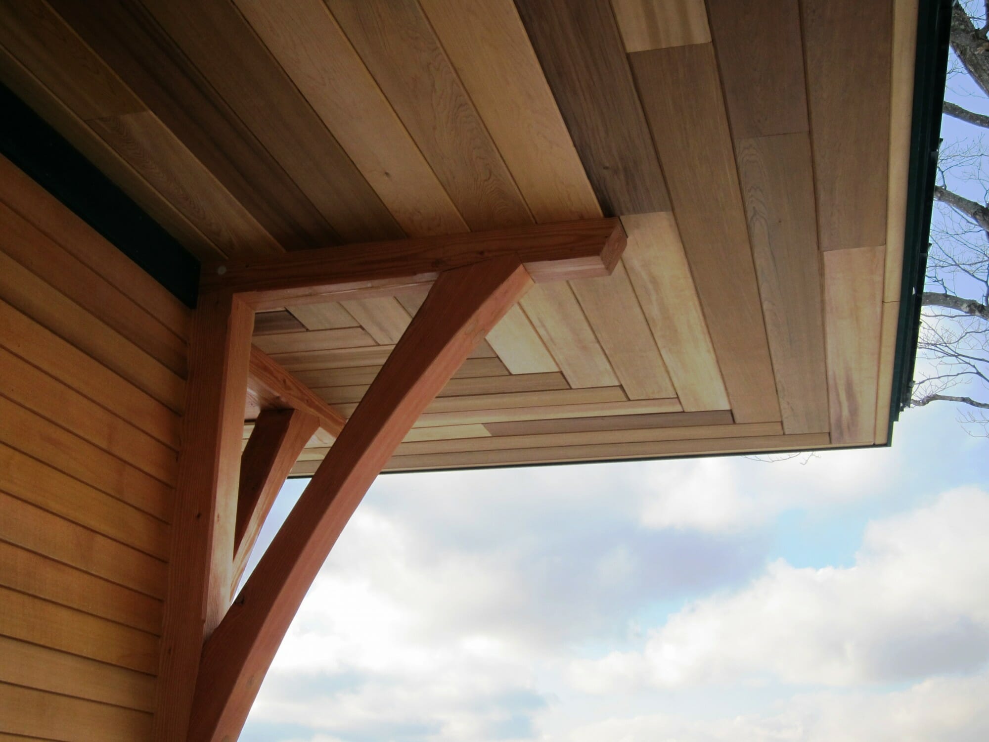Timber Bracket roof overhang