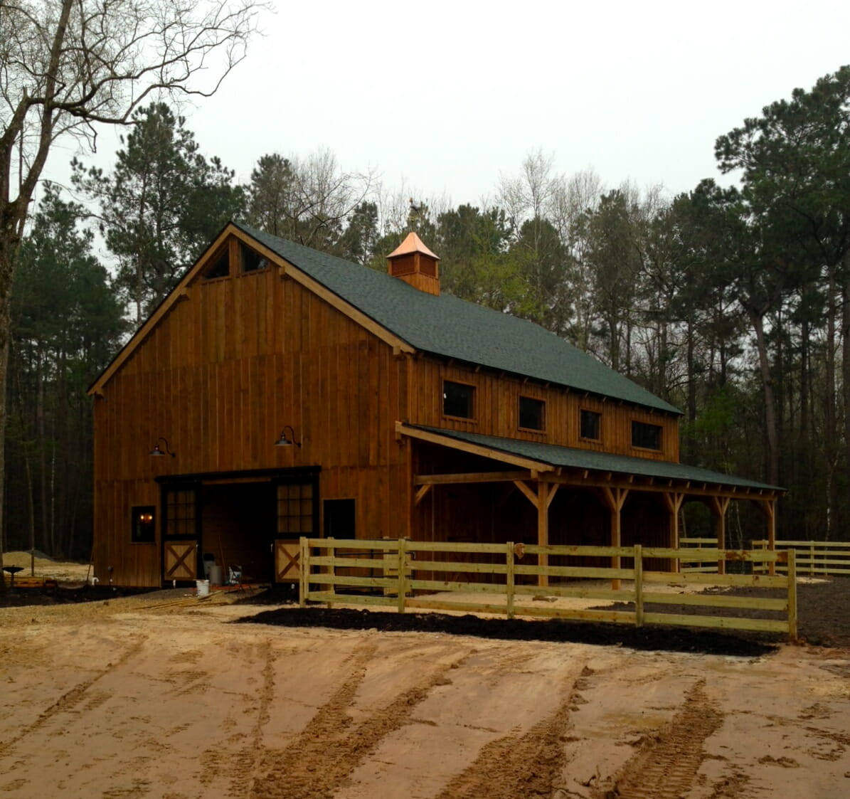 new england horse barn