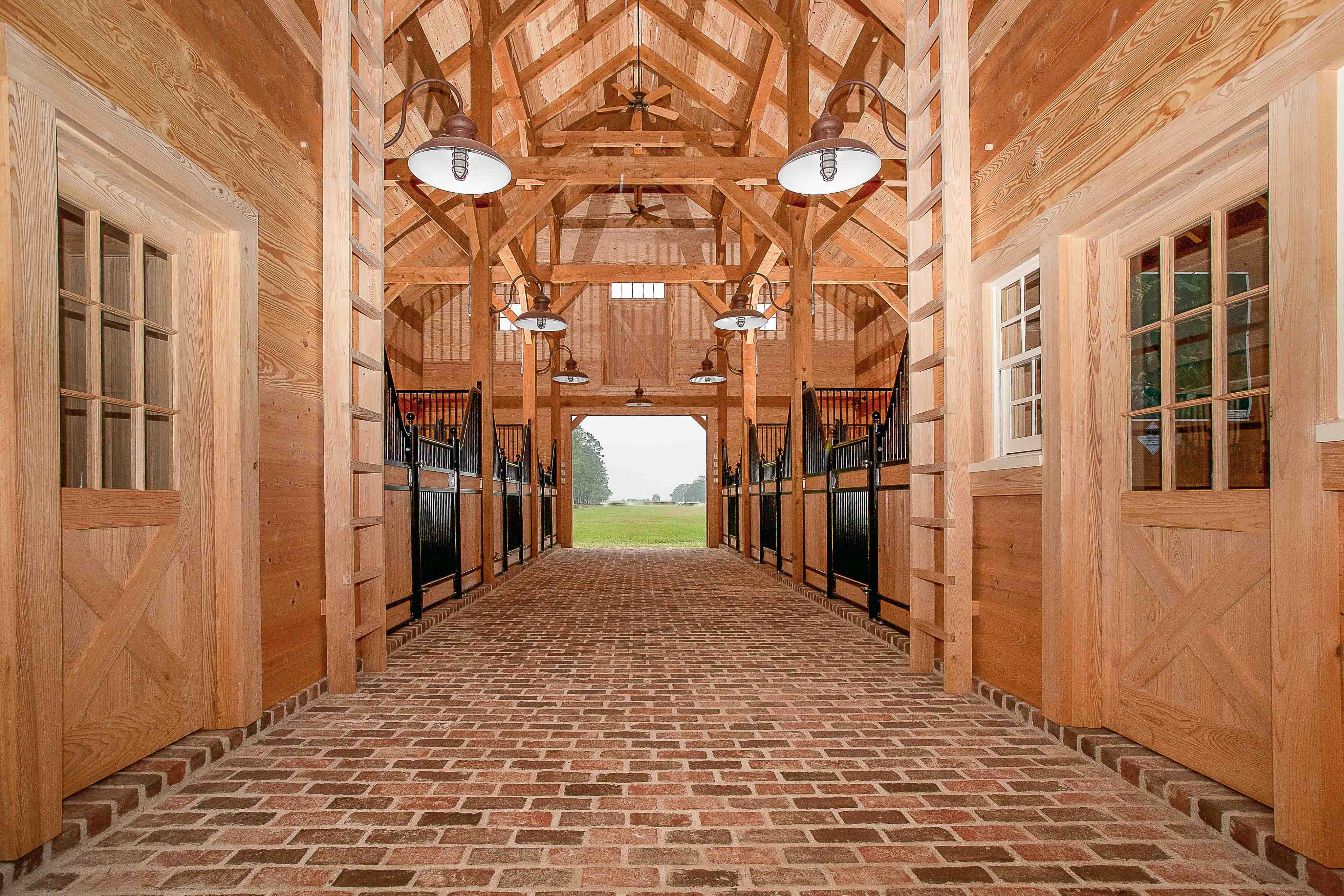 Carolina Horse Barn: Handcrafted Timber Stable