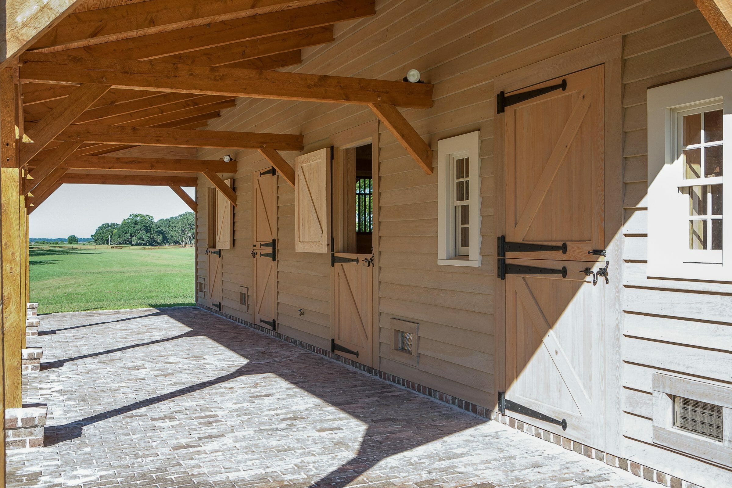 Carolina Horse Barn: Handcrafted Timber Stable