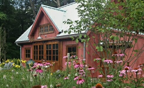 Garden Cottage Pool house in New Jersey